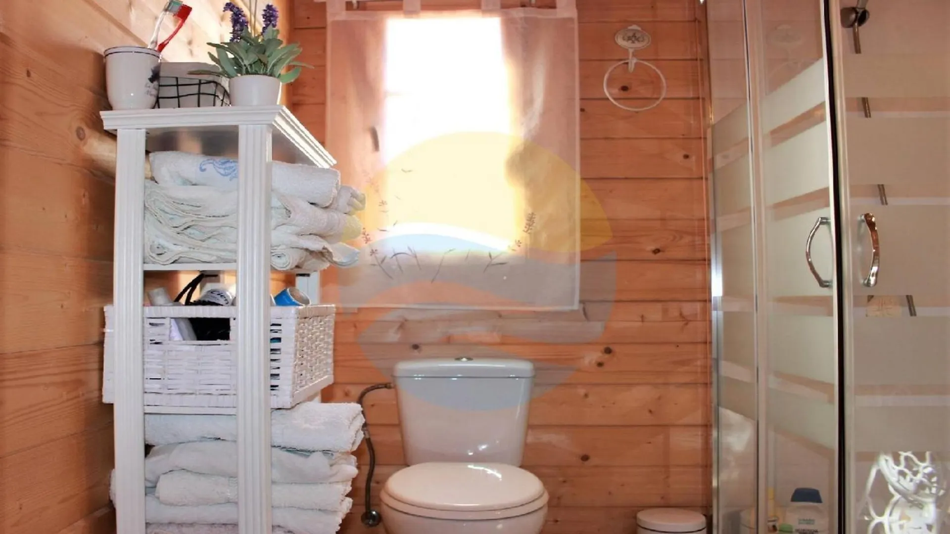Vakantiehuis Carmeta - Casa Rural De Madera Con Jardin, Piscina Privada Y Barbacoa - Deltavacaciones Villa L'Eucaliptus