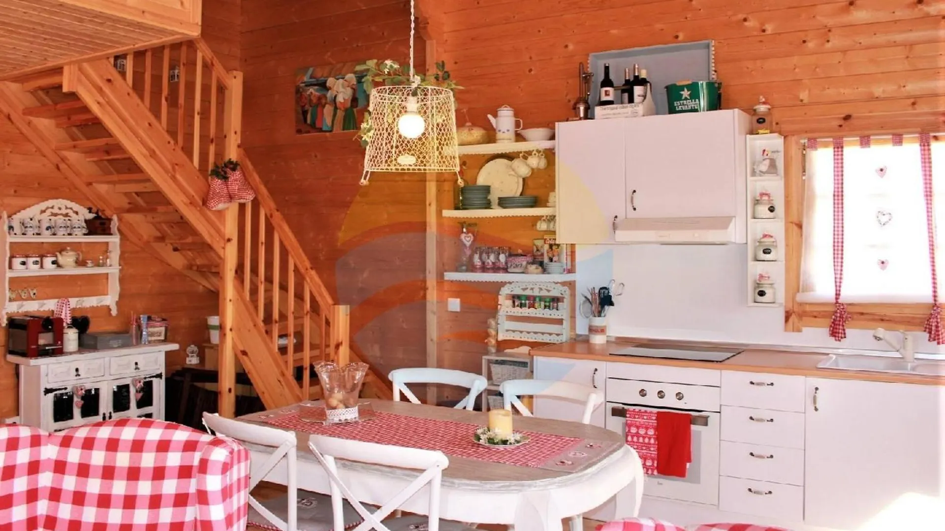 Carmeta - Casa Rural De Madera Con Jardin, Piscina Privada Y Barbacoa - Deltavacaciones Villa L'Eucaliptus 0*,  Spanje